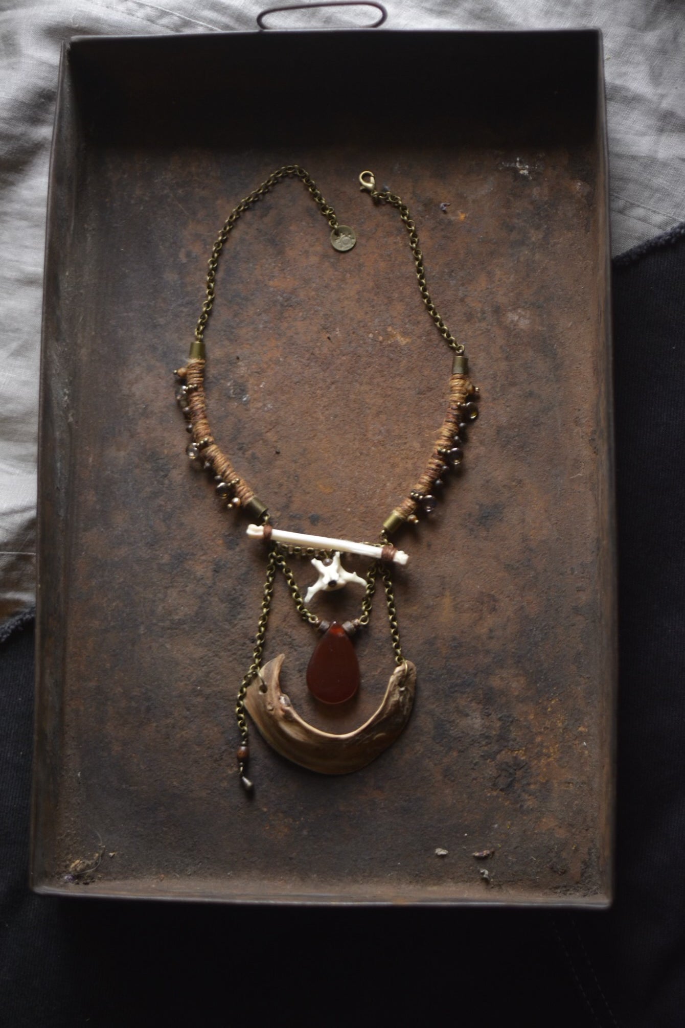 Moon Root - Back to Roots Talisman