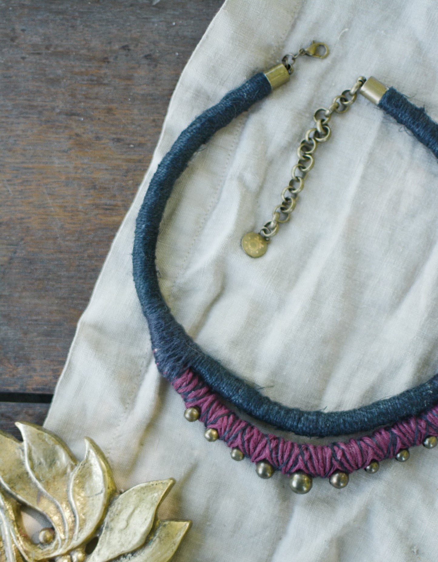 Kuhle Witchy Hemp Necklace with Clear Crystal