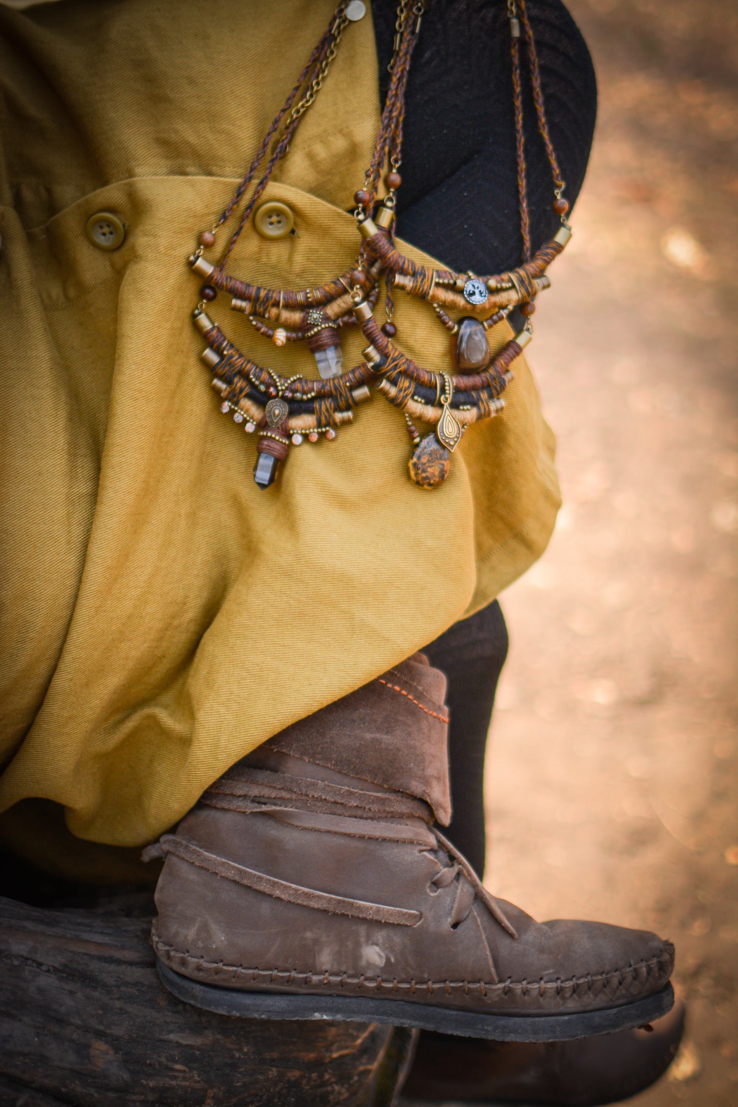 Mother Mud - Necklace with Clear Crystals