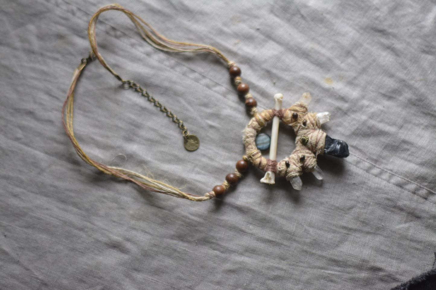 Ancestor's Circle - Back to Roots Talisman