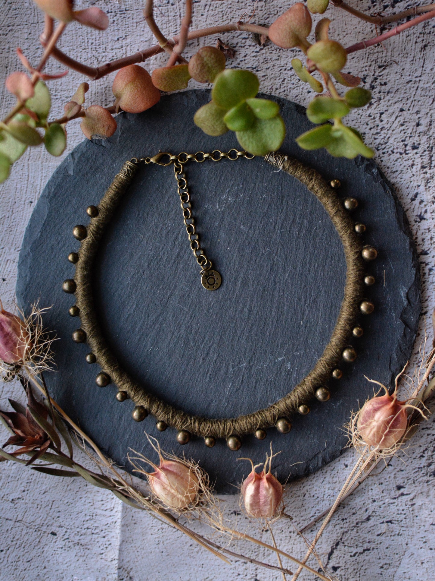 Kuhle Necklace - Olive