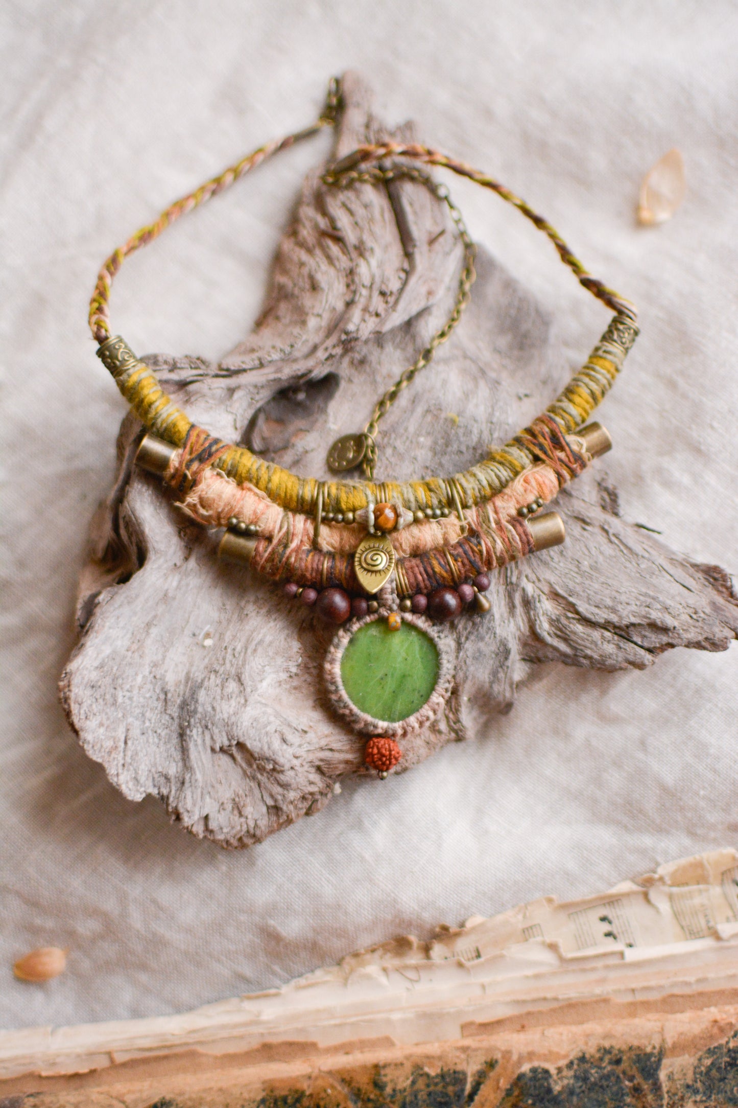 Verradine Necklace with Nephrite