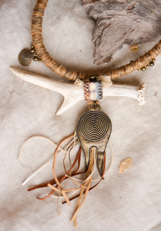 Stagorn Necklace FOR MEN with Antler