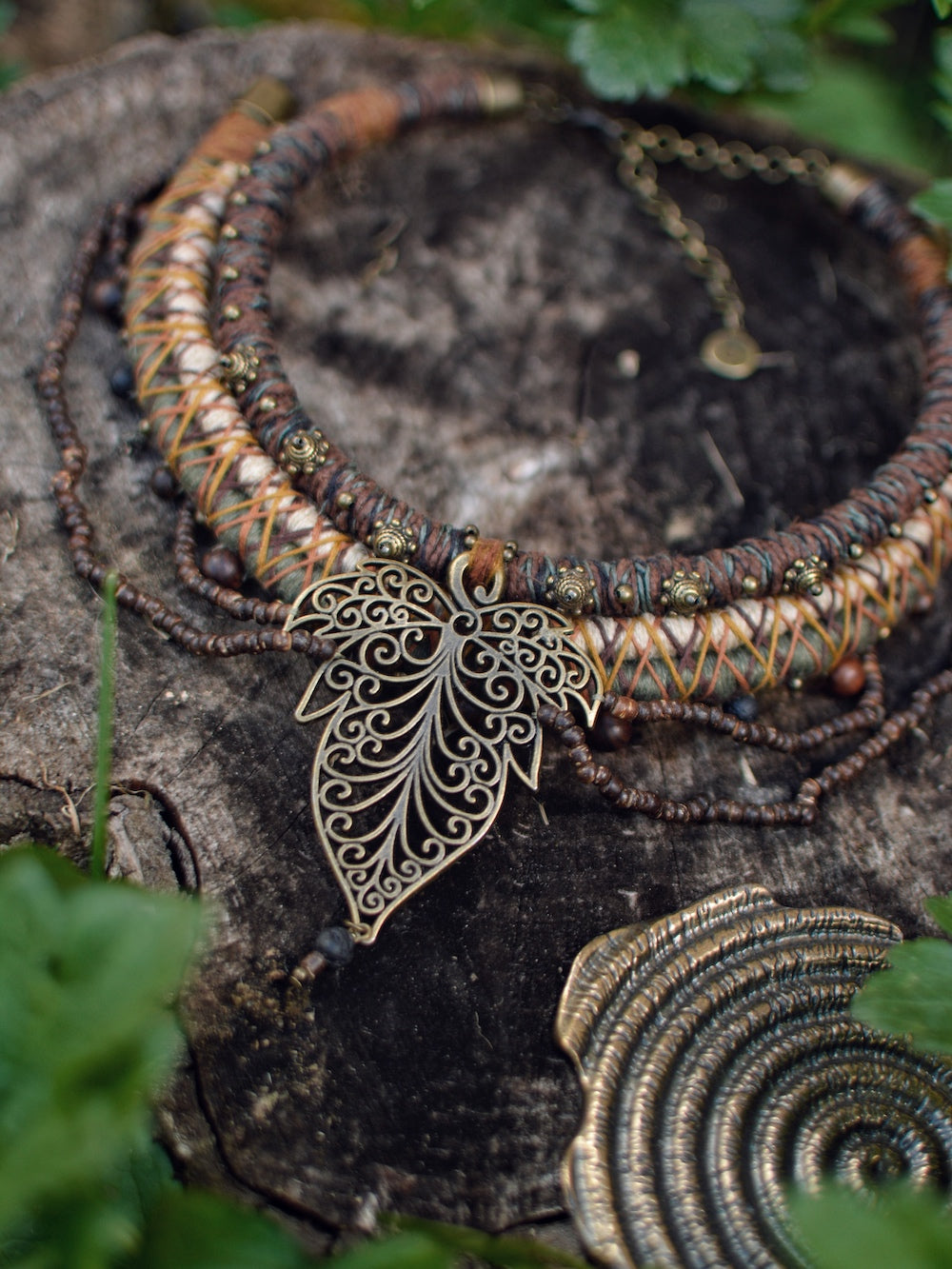 Necklace with Leaf Pendant