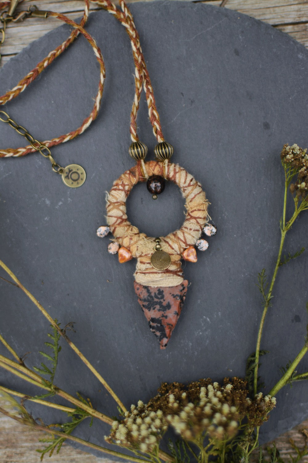 Afterlife Talisman with Flint-Flake Arrow